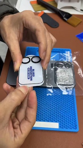 Xiaomi 17 Pro Max Blue Gorilla Glass Integrated Lens Screen Protector #MobilePhone #DigitalProducts #OriginalVideo #TimeToShowTheRealTechnology #HanchuanProfessionalMobilePhoneScreenProtection | Tech way