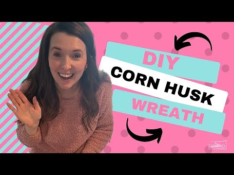 A Simple Fall Corn Husk Wreath - Rustic Fall Decor DIY