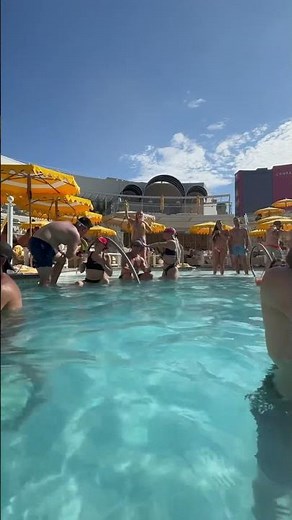 Best Vegas Pool Parties & Dayclubs for an Epic Summer 2024