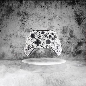 It's GIVEAWAY time 🔥 Want to win a custom OFFICIAL Xbox One Controller? 🎮🎅🏼 Step 1️⃣: Design your controller here 👉🏻 https://bit.ly/2PW2lxD 👈🏻 Step 2️⃣: Post a screenshot in the comments to WIN 🎁 The WINNER will be announced on December 1 - Good luck! 🤞🏻 | Controller Modz