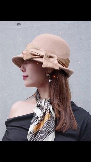 秋コーデに色を添えるボウラーハット👒🤎 クラシカルでレディな雰囲気になるハットはサテンリボンがポイントで人と被らないデザイン☺️🤍 平日朝7:00〜, 土日祝朝9:00〜配信中🌈 #tiktoklive #ライブコマース #primaonair #コマース配信