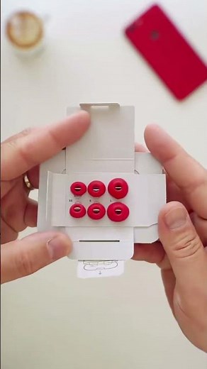 The Smallest Beats Case Ever? Beats Solo Buds Unboxing!