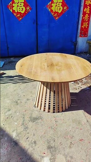 Stunning Round Oak Solid Wood Dining Table – Timeless Beauty & Craftsmanship