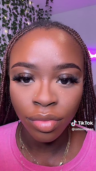 Huda Beauty Cherry Blossom Setting Powder Review for Dark Skin