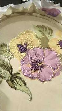 Pfaff Bordando com bastidor.