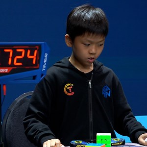 Talented youngester Yiheng Wang is back with a mindblowing fastest average time speedcubing record 🎥 Mofunland Cruise Open 2023 | Guinness World Records