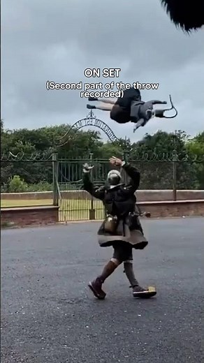 Behind the scenes of how they really threw her in Matilda 🫣