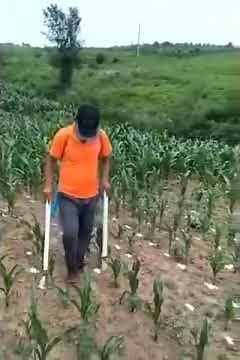 Fertilizer Applicator