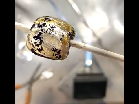 Tutorial /Demo Lampwork Glass Beads: Using silver foil to change it to gold with Marcy Lamberson