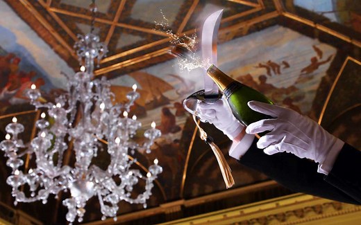 24 Incredible Hotel Amenities, From Pie Turndown Service to Bookmarks That Turn Into Wildflowers