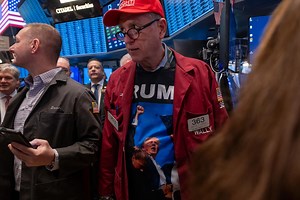 Stock market today: Dow gains 500 points, stocks close near records as Trump holds off on tariffs