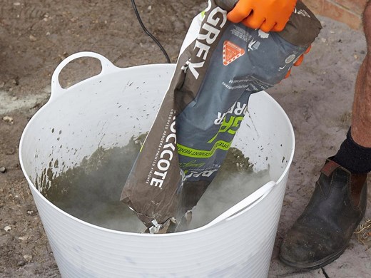 How To Render - D.I.Y.  - Bunnings Australia