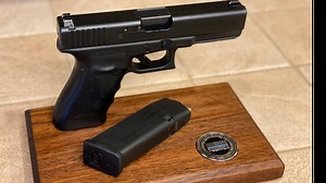 DIY Pistol Display Stand — 731 Woodworks