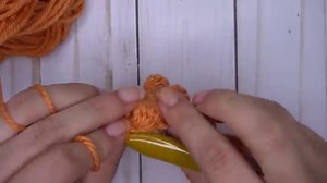 How to Crochet the Bobble Stitch: Written and Video Tutorial