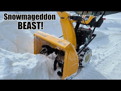 Cub Cadet 2X 30" MAX Two-Stage 357cc Gas Snow Blower Review With Electric Start & Power Steering