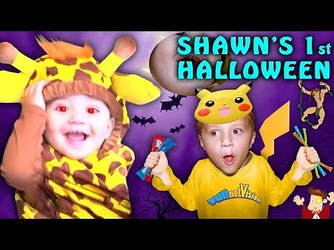 SHAWN'S FIRST HALLOWEEN! Family Costume Vlog 2016