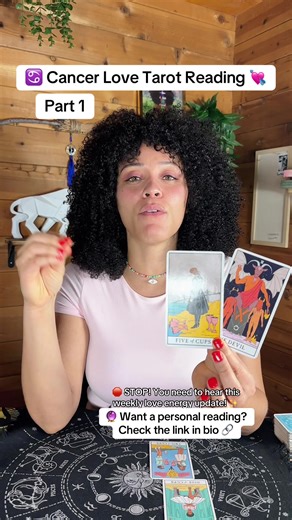 🌊💗 Cancer Weekly Love Tarot Reading Part 1 ✨ Cancer… this week opens with deep emotions rising to the surface 🌙 You’re feeling everything more intensely, but it’s leading you toward clarity 💖💬 Someone’s energy around you becomes more consistent, more intentional. You’re starting to see who actually shows up and who only talks 🌧️➡️☀️ Your heart is craving emotional safety, and Spirit is guiding you toward exactly that 🕊️💞 Stay tuned for Part 2 where we explore your future love energies an