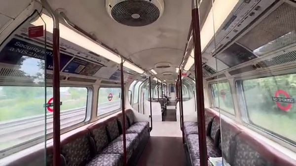 London Underground Bakerloo & Victoria Line Journey: Harrow & Wealdstone To Vauxhall 🇬🇧