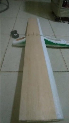 RC Plane with Styrofoam + Balsa Wood (Experiment)