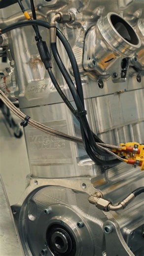 Proven Power. Race-Ready Performance. Our Pro Stock / Pro Mod Suzuki Engine Package delivers uncompromising performance built from decades of championship-winning experience. Engineered for maximum horsepower and reliability, this package is designed for teams who demand the best on race day. Call Or Email Us Today! 📞 317-852-9057 📧 sales@vanceandhinesmotorsports.com 🔗 vanceandhinesmotorsports.com #VanceAndHinesMotorsports #ProStock #ProMod #DragRacing #Grudge #Suzuki #RaceProvenPerformance #