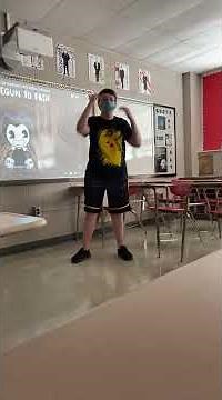 kid dances to bendy at school (BEST QUALITY)