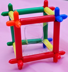 7 incredible science experiments for kids, ready in 10 minutes or less