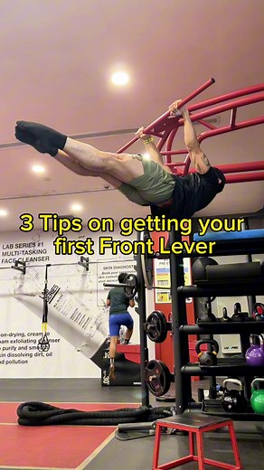 3 Tips on getting your first Front Lever 👊🏼💀 #frontlever #calisthenics #streetworkout