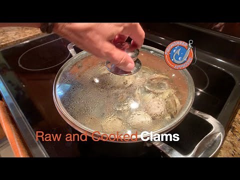 How to Cook Clams and Tips for Eating Raw Clams