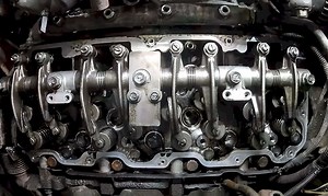 Everything You Need to Know About Rebuilding LB7 DURAMAX Injectors