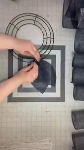 This is one of my favorite tutorials, you can watch it here ➡️ https://youtu.be/lqtbPMTW9uE | Julie's Wreath Boutique