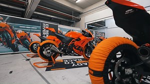 Under the watchful eye of Dani Pedrosa and Mika Kallio, our lucky KTM RC 8C owners hit the track at Jerez to get their first taste of their new machines. With smiles all around the reactions were priceless - an incredible experience and an incredible bike! Want more KTM RC 8C action? The full edit drops on our YouTube channel Wednesday, be sure to tune it! | KTM