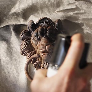 With five spray patterns, you can make every detail on your DIY look better than ever before. What will you paint with Custom Spray 5-in-1? | Rust-Oleum