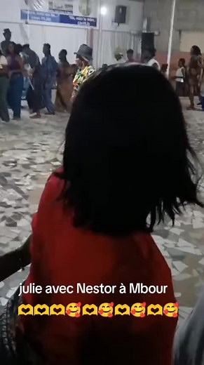 Vidéos de juliemalack (@juliemalack3) avec son original - juliemalack