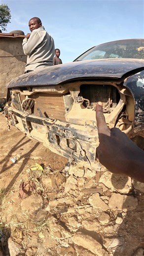 Transforming a Wrecked Vehicle into a Stunning Build