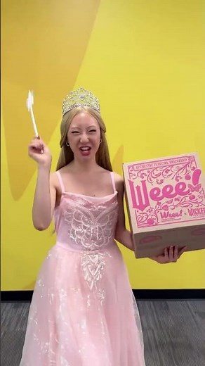 ✨All flavors lead home. Celebrate the release of Wicked: For Good with Weee! 💗💚