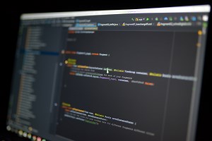 This complete SwitftUI guide will teach you how to build apps for any Apple device