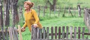 20 Advantages and Disadvantages of Foreign Aid to Developing Countries