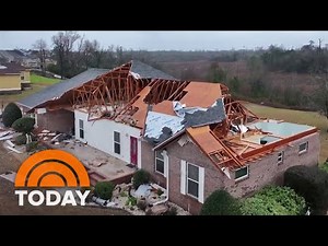 Severe weather sweeps across US with at least 4 deaths reported