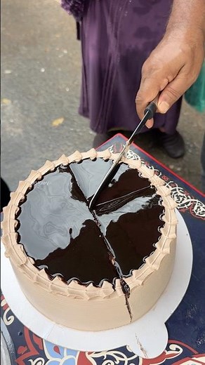 🎉 Indulge in the Rich Taste of Homemade Chocolate Cake! 🍫 #cake #sweet #streetfood #trending