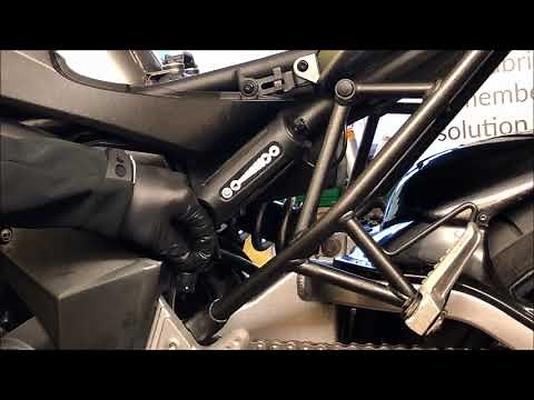 Scottoiler xSystem 1.0 - 7c. First Setup - Priming & Adding Check Valve