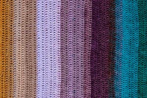 VIDEO: How to Remix Yarn Cakes To Design Custom Gradients