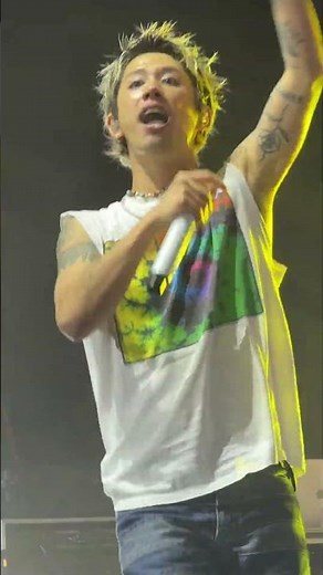 Soundcheck ➡️ Showtime. You guys make these moments unforgettable. 🤍