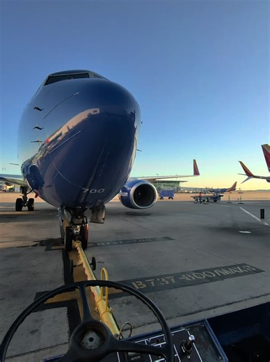 Conquering the Gate 1 S Turn at Hobby Airport