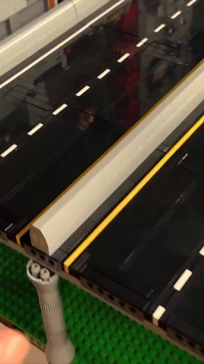 8.3K views · 274 reactions | The LEGO freeway is complete! Do you like it? #lego #legoreels #legobuild #legocity | HOF Builder | Facebook