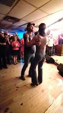 Intermediate Two-Step Dance Moves | Lesson Recap in Austin with Vanessa & Phillip