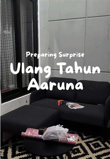 Meski tak selalu dirayakan dg meriah, ulang tahun Runa tetaplah jadi salah satu momen istimewa. Ala kadarnya, namun kami tetap ingin momen berharga ini menjadi core memory untuknya hingga ia dewasa. Momen berharga yang juga jadi hari lahir kami sebagai orang tua.. Selamat ulang tahun anakku. Now, our rainbow baby is not a baby anymore. Delapan tahun yang lalu, memilikimu seperti mustahil, nak. Kegagalan demi kegagalan membuat kami terkadang enggan berharap lagi pada keajaiban Tuhan. Kepahitan de