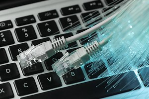 Streamtech | What is the difference of Fiber Internet vs DSL