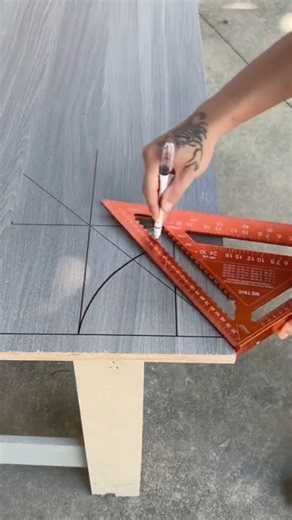 Mark Angles Faster with This Speed Square Hack! ⚒️📐 #ToolTips #Woodworkers #DIY #ToolReview #Square