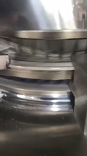 This machine makes 300,000 pills… in just ONE hour