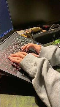 [PC Stand] Mukiya USB-C Hub (8-in-1) with USB 3.0 Hub, Laptop Stand, Tablet Stand Product Review